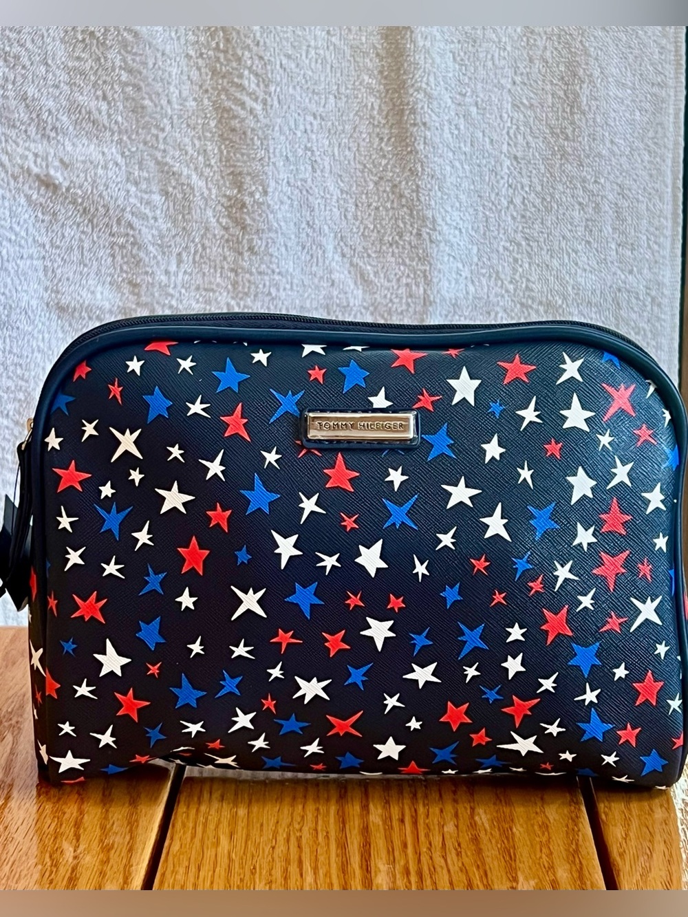 NWT TOMMY HILFIGER 🇺🇸⭐️ PATRIOTIC ⭐️ DOME COSMETIC BAG
